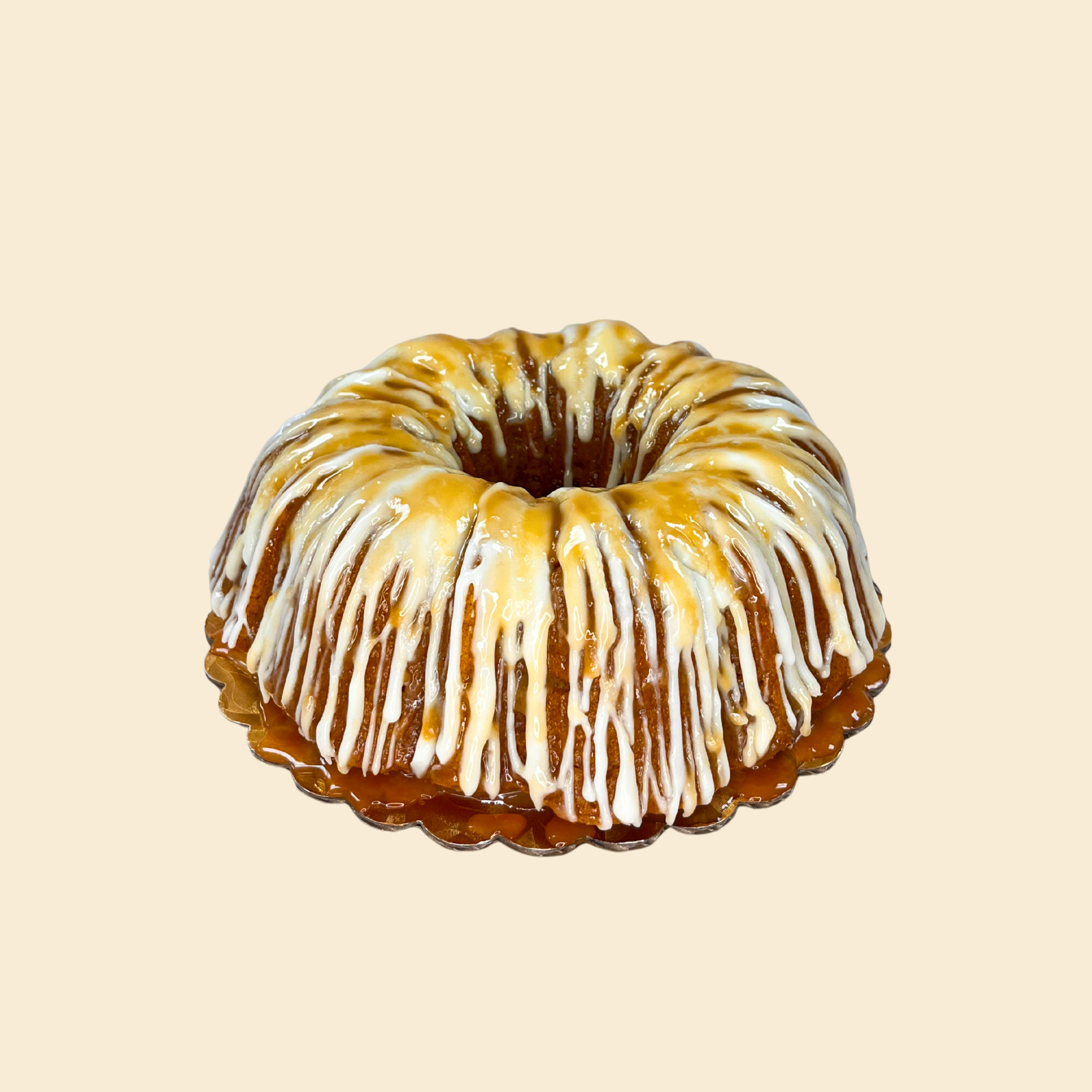 Salted Caramel Pumpkin Spice Bundt cake 