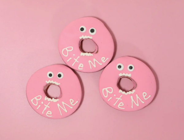 Bite Me Dog Cookie *Pink